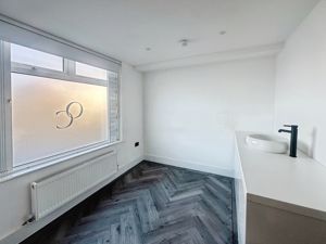 Downstairs Room- click for photo gallery